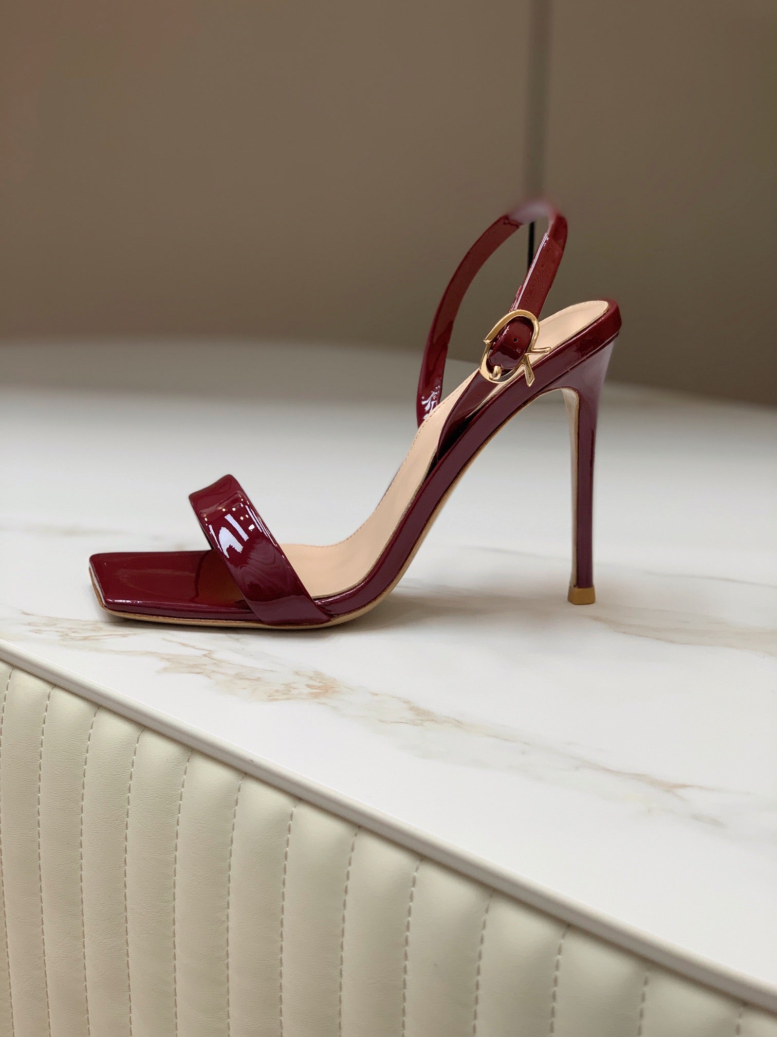 GIANVITO ROSSI 26S RIBBON HEELS 105 MM IN DARK RED PATENT LAMBSKIN