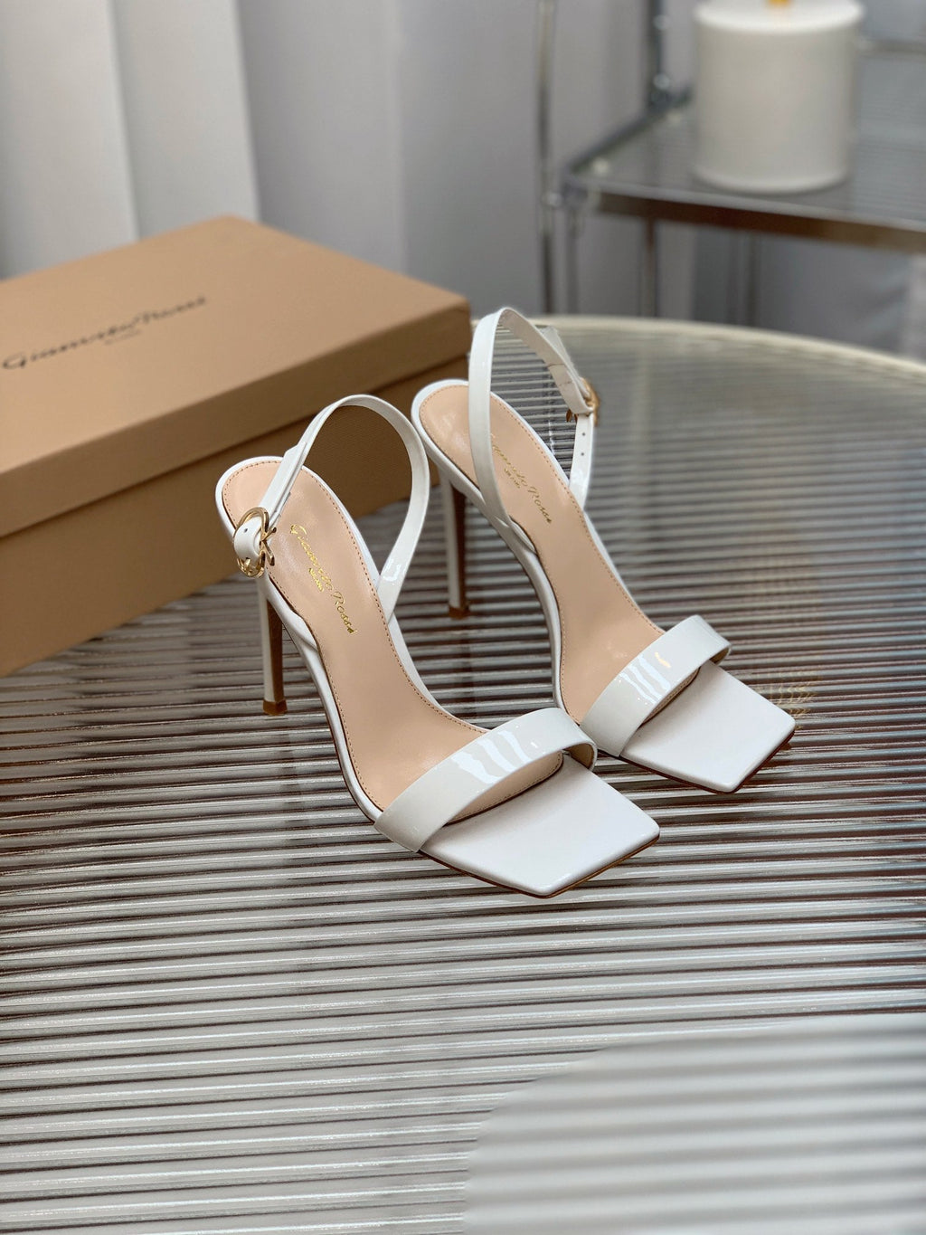 GIANVITO ROSSI 26S RIBBON HEELS 105 MM IN WHITE PATENT LAMBSKIN