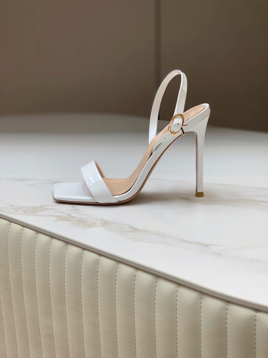 GIANVITO ROSSI 26S RIBBON HEELS 105 MM IN WHITE PATENT LAMBSKIN