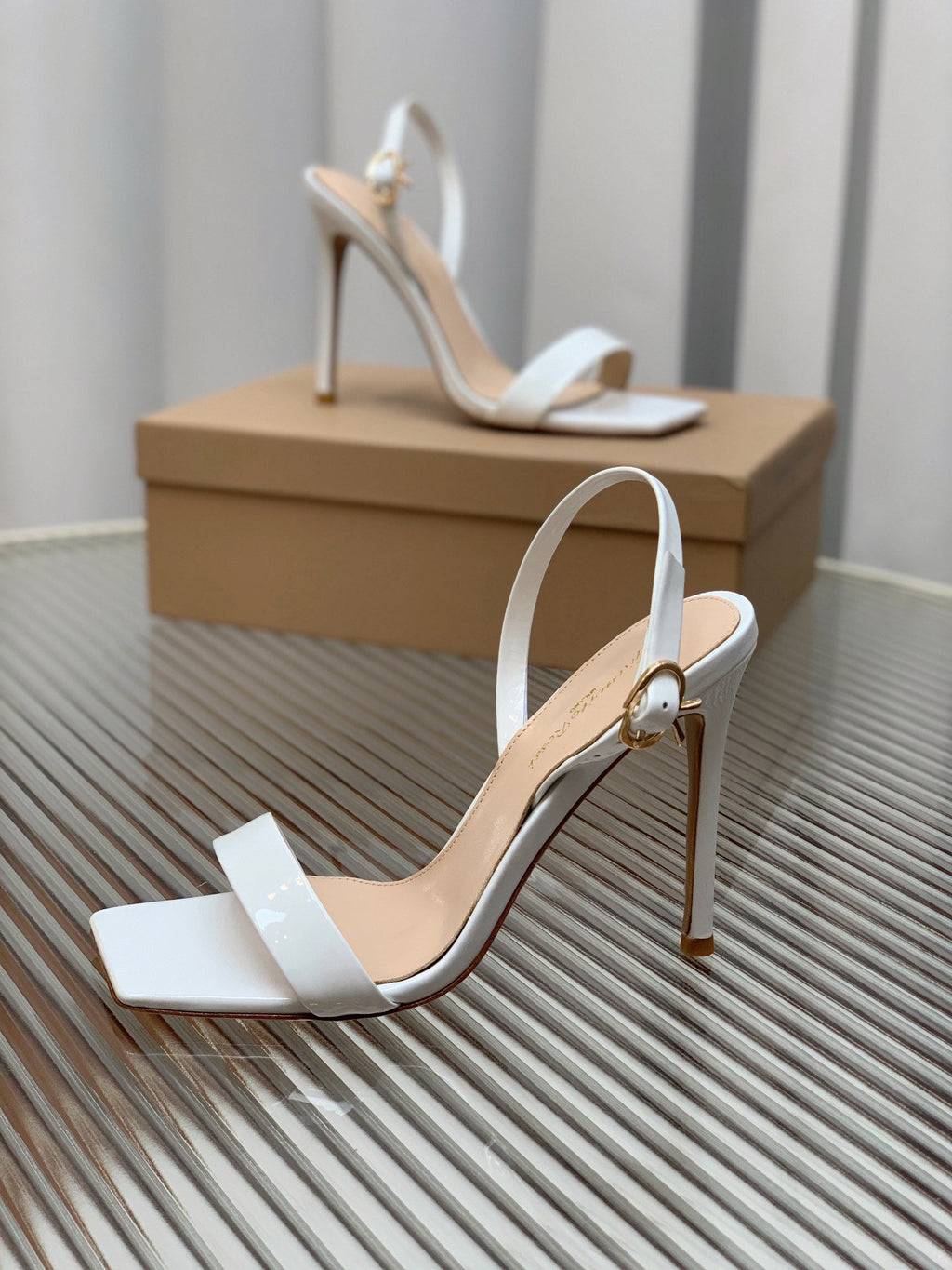 GIANVITO ROSSI 26S RIBBON HEELS 105 MM IN WHITE PATENT LAMBSKIN