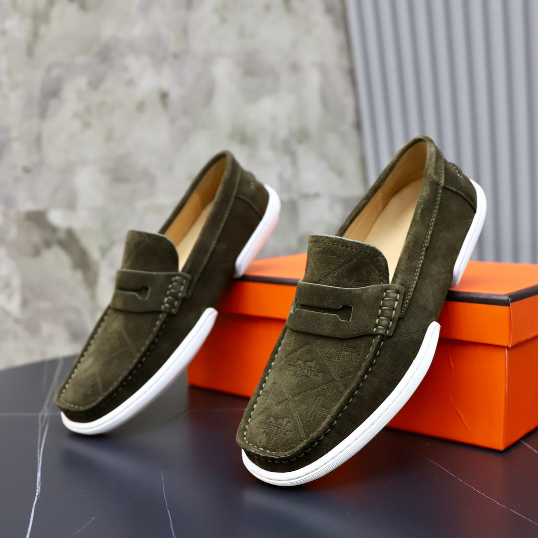 HM GUILLAUME LOAFER OLIVE SUEDE