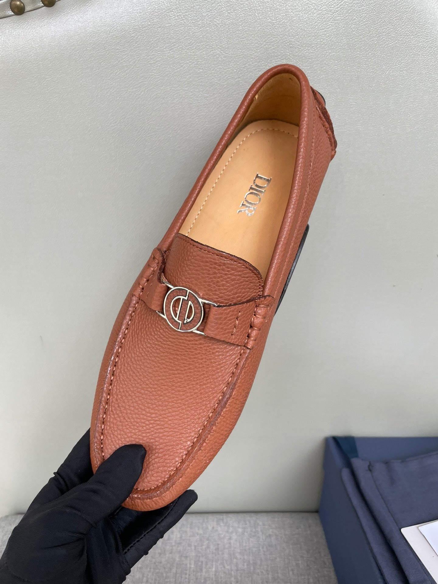 CD JUAL ICON BUCKLE LOAFER CIDER GRAINED CALFSKIN