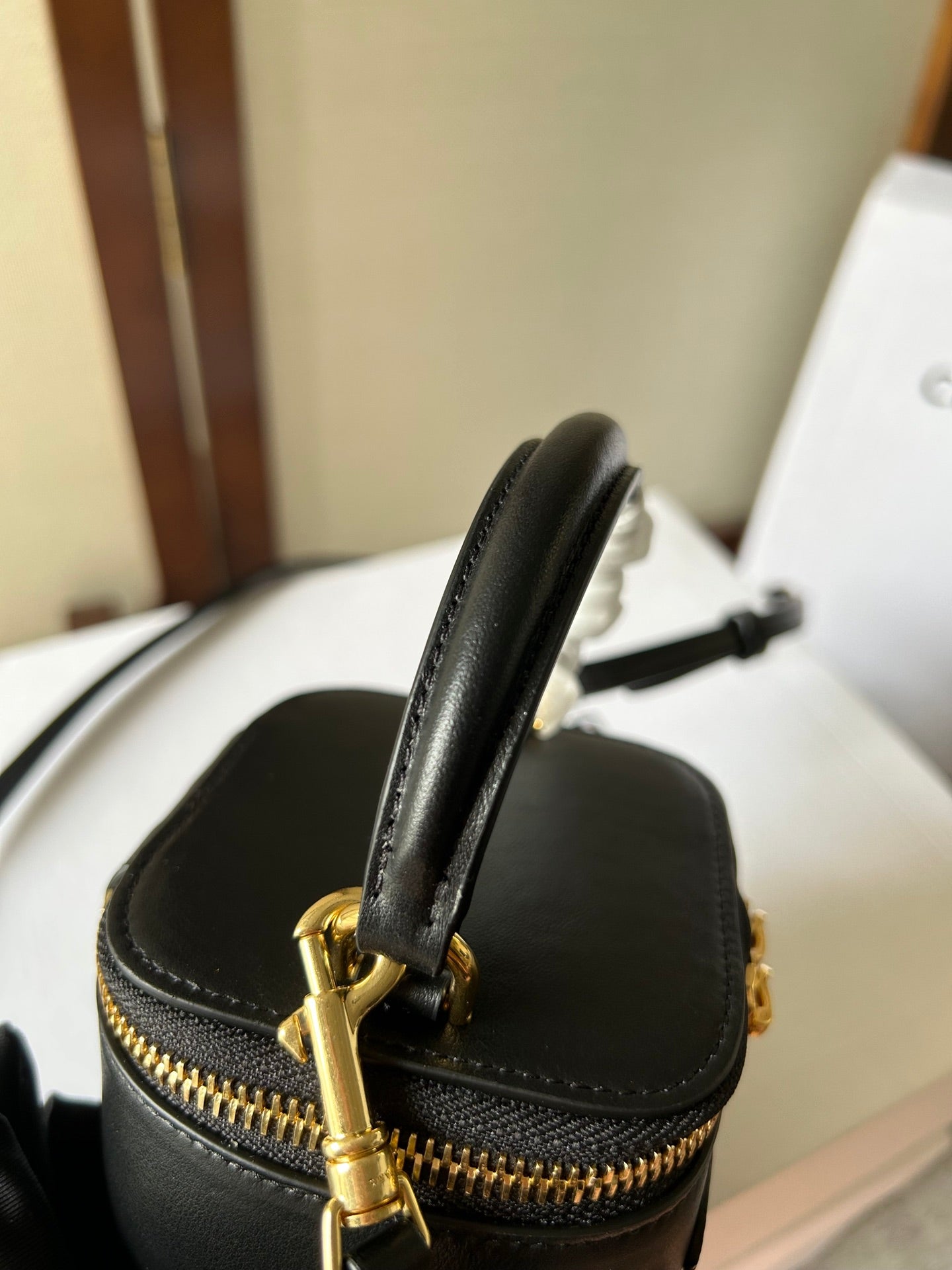 CELINE 26S MINI VANITY CASE 9 IN BLACK CALFSKIN