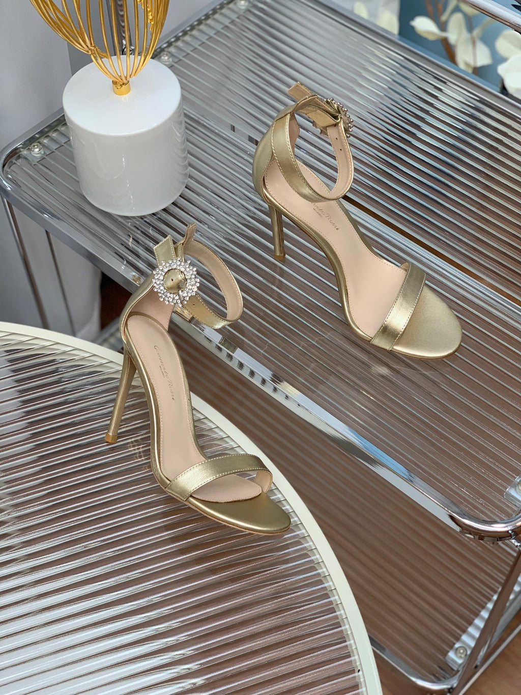 GIANVITO ROSSI 26S HIGH HEEL SANDALS 105 MM IN METALLIC GOLD LAMBSKIN WITH CRYSTAL BUCKLE
