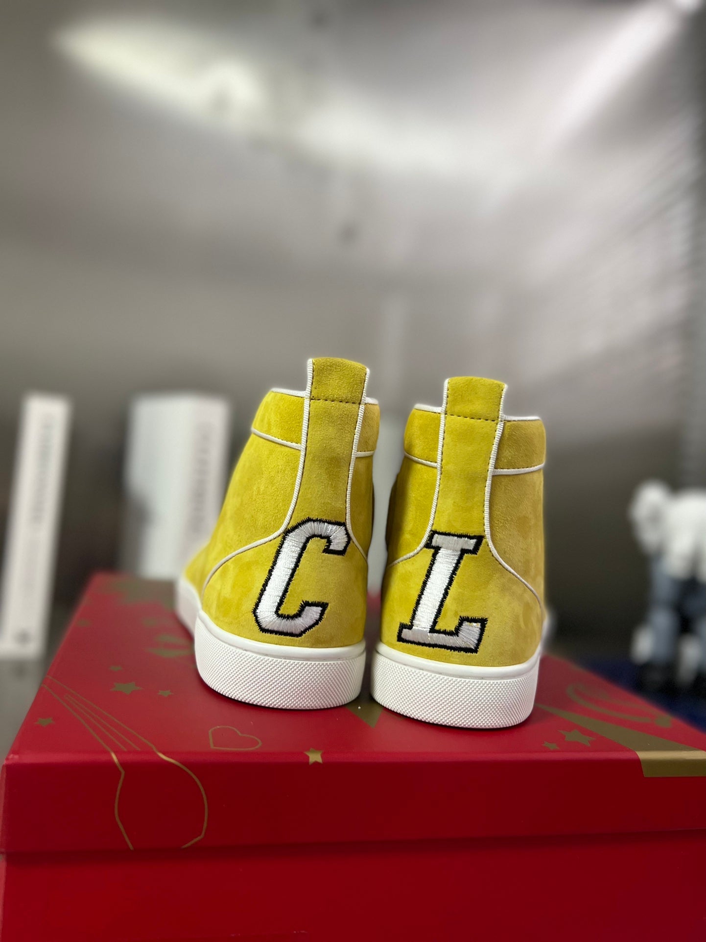 VARSILOUIS HIGH-TOP FLAT SNEAKERS IN YELLOW SUEDE