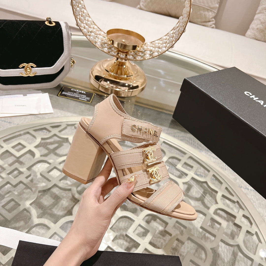 Double C  Xiaoxiang Chain Fabric Head Chunky Heel Sandals Cream Lambskin