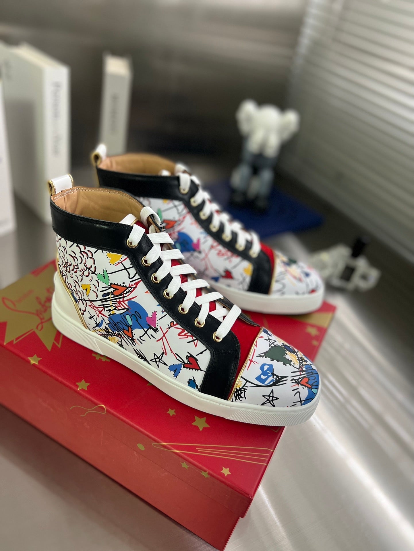 GRAFFITI HIGH-TOP FLAT SNEAKERS IN MULTICOLOR CALFSKIN