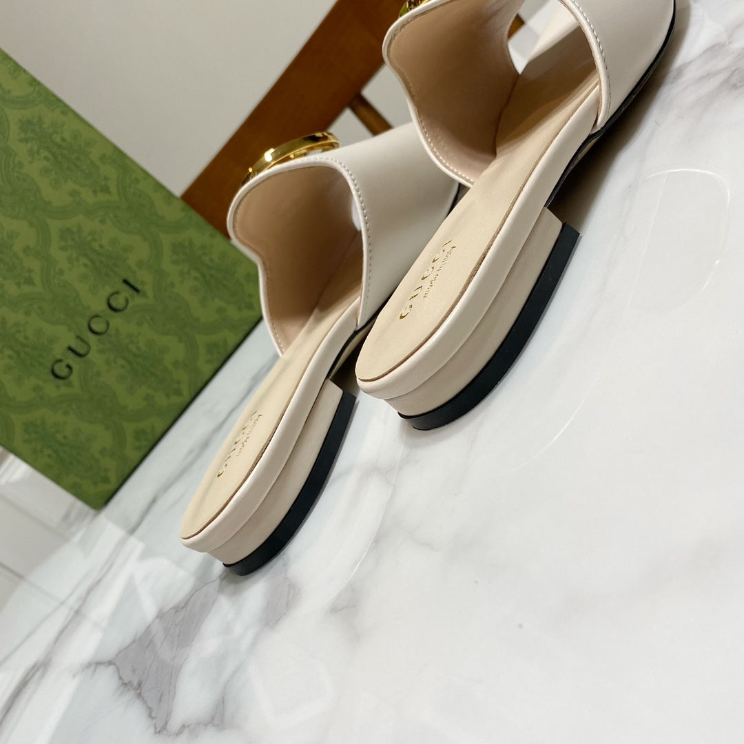 GUCCI 26S BLONDIE SLIPPERS IN CREAM WHITE CALFSKIN