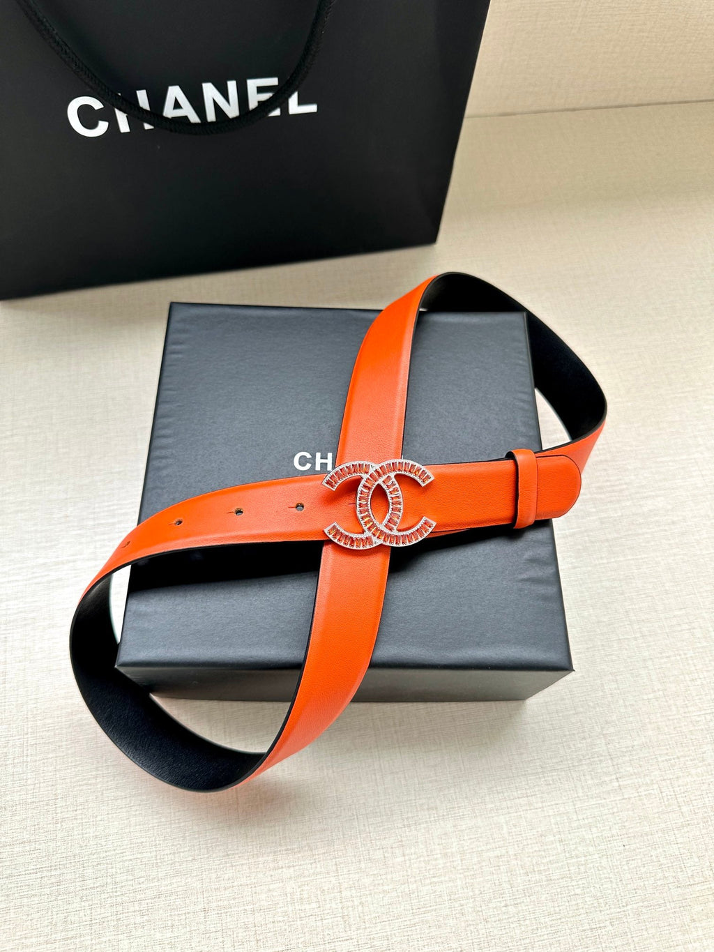 CHANEL 25S BELT 30 MM IN ORANGE CALFSKIN 616965