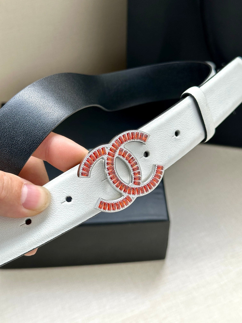 CHANEL 25S BELT 30 MM IN WHITE CALFSKIN 616972
