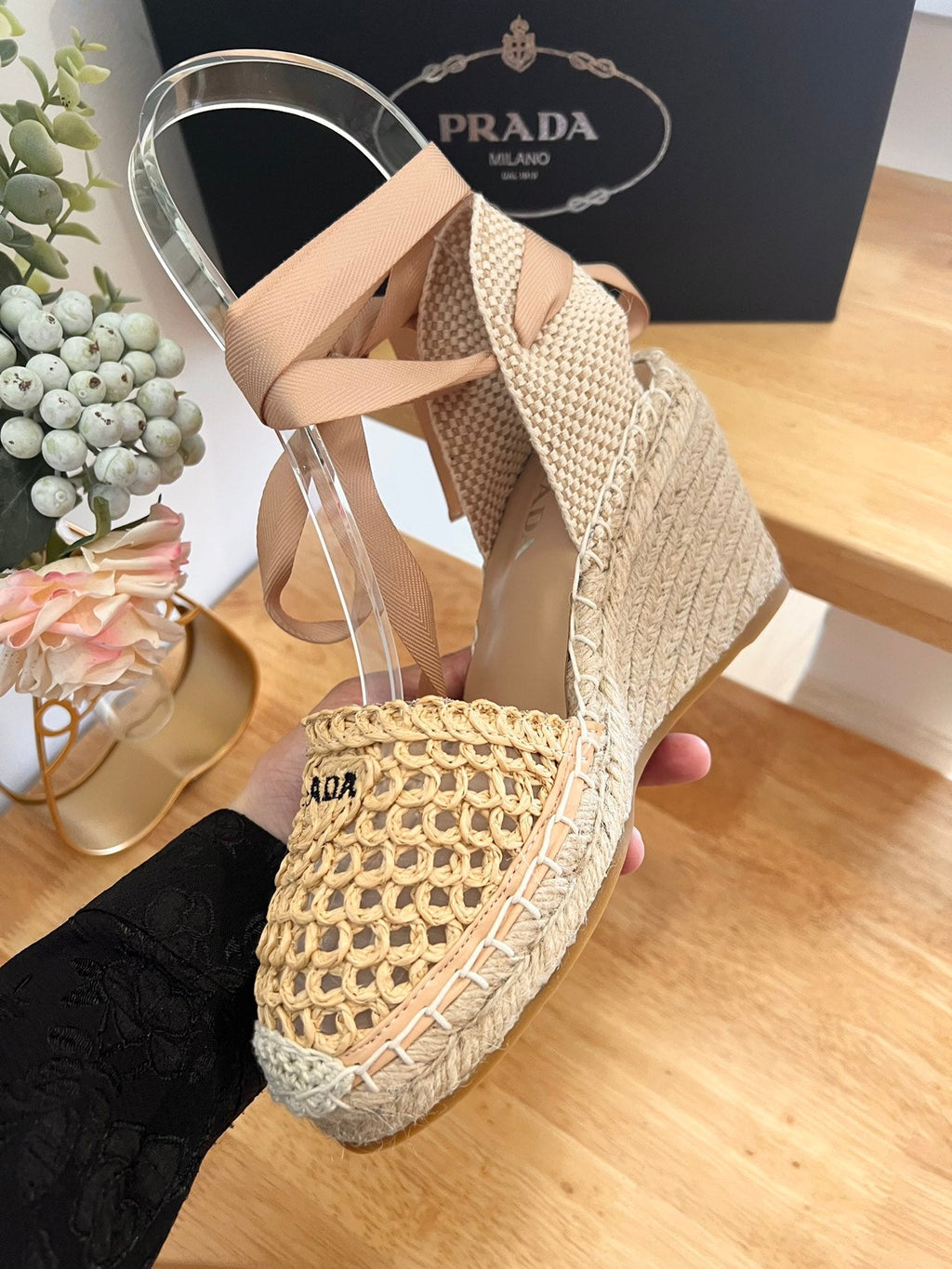 PRADA 26S ESPADRILLE HIGH HEEL SANDALS IN BEIGE RAFFIA