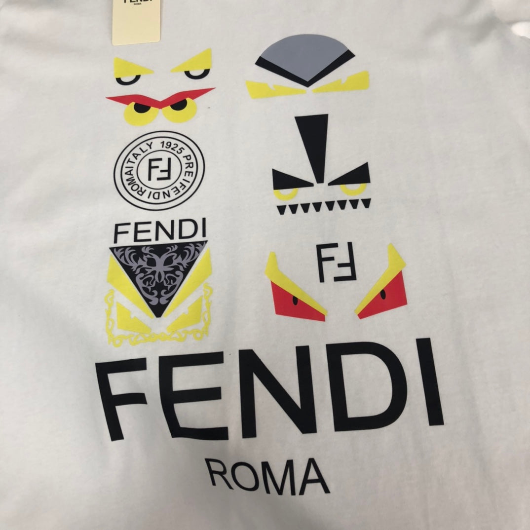 FENDI 26S SHORT SLEEVE T-SHIRT 111