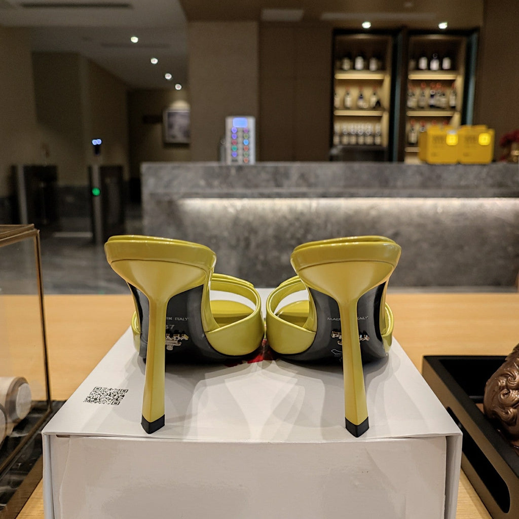 PRADA 26S OPEN TOE MULES 100MM IN LIME YELLOW PATENT CALFSKIN WITH LOGO
