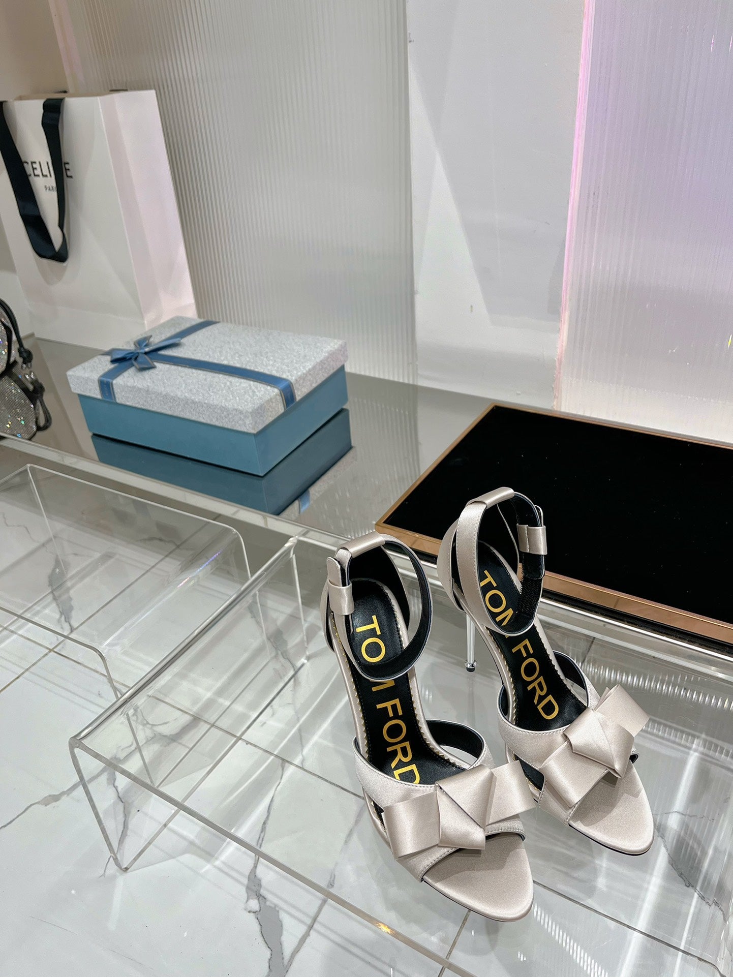 HIGH HEELS 11 CM IN GRAY PASTEL PURE SILK AND LAMBSKIN