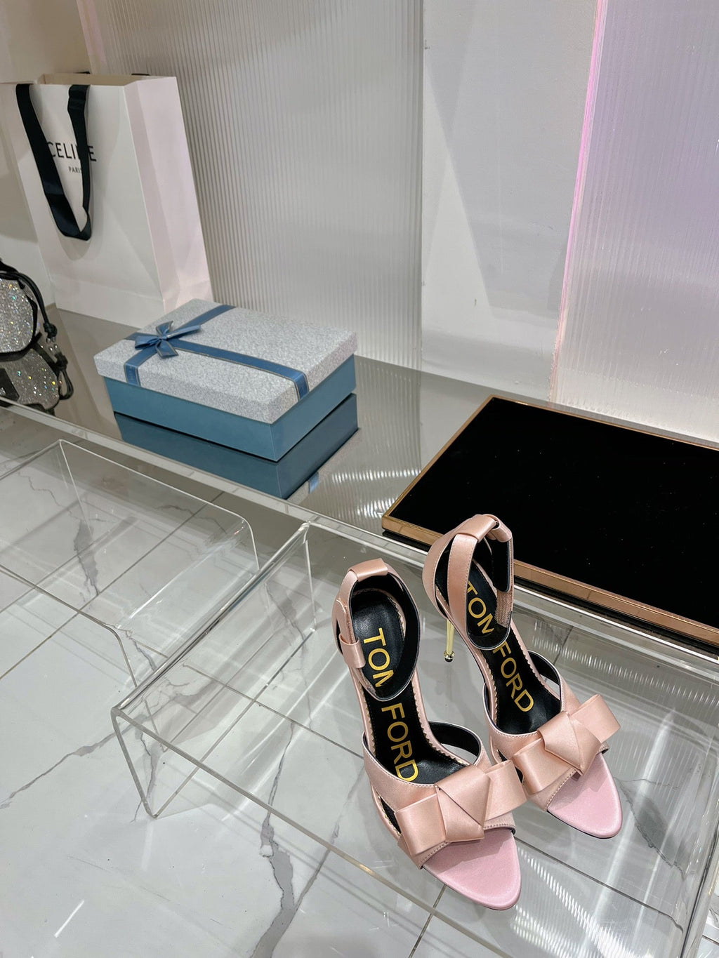 HIGH HEELS 11 CM IN PEACH PINK PURE SILK AND LAMBSKIN