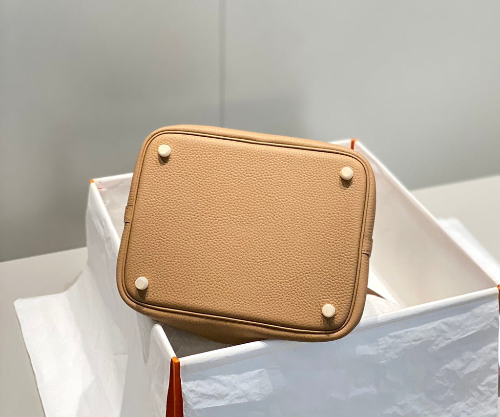HM PICOTIN LOCK BAG 22 IN BROWN CALFSKIN