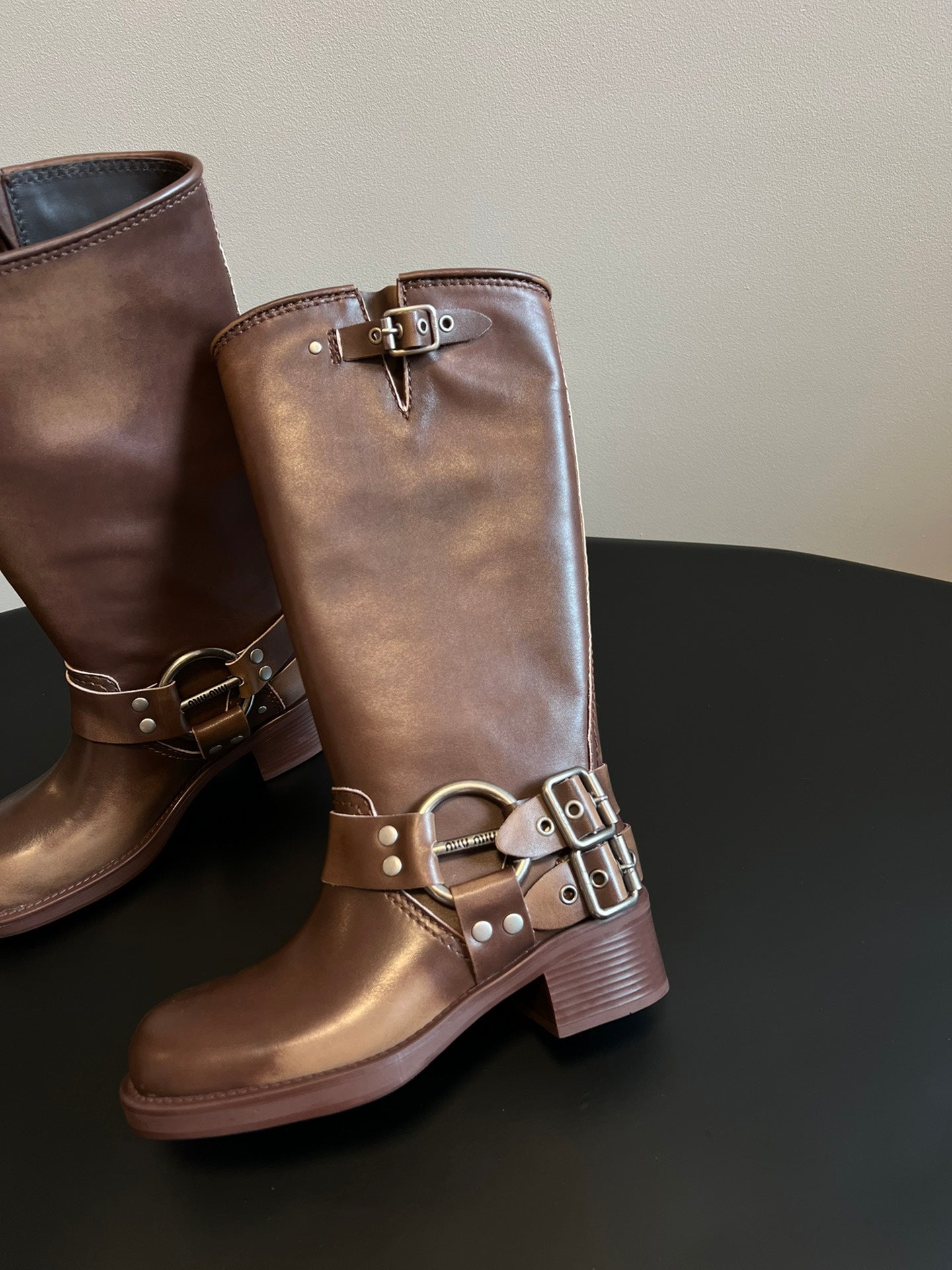 MIUMIU 26S KNEE-HIGH BOOTS IN BROWN CALFSKIN SILVER HARDWARE