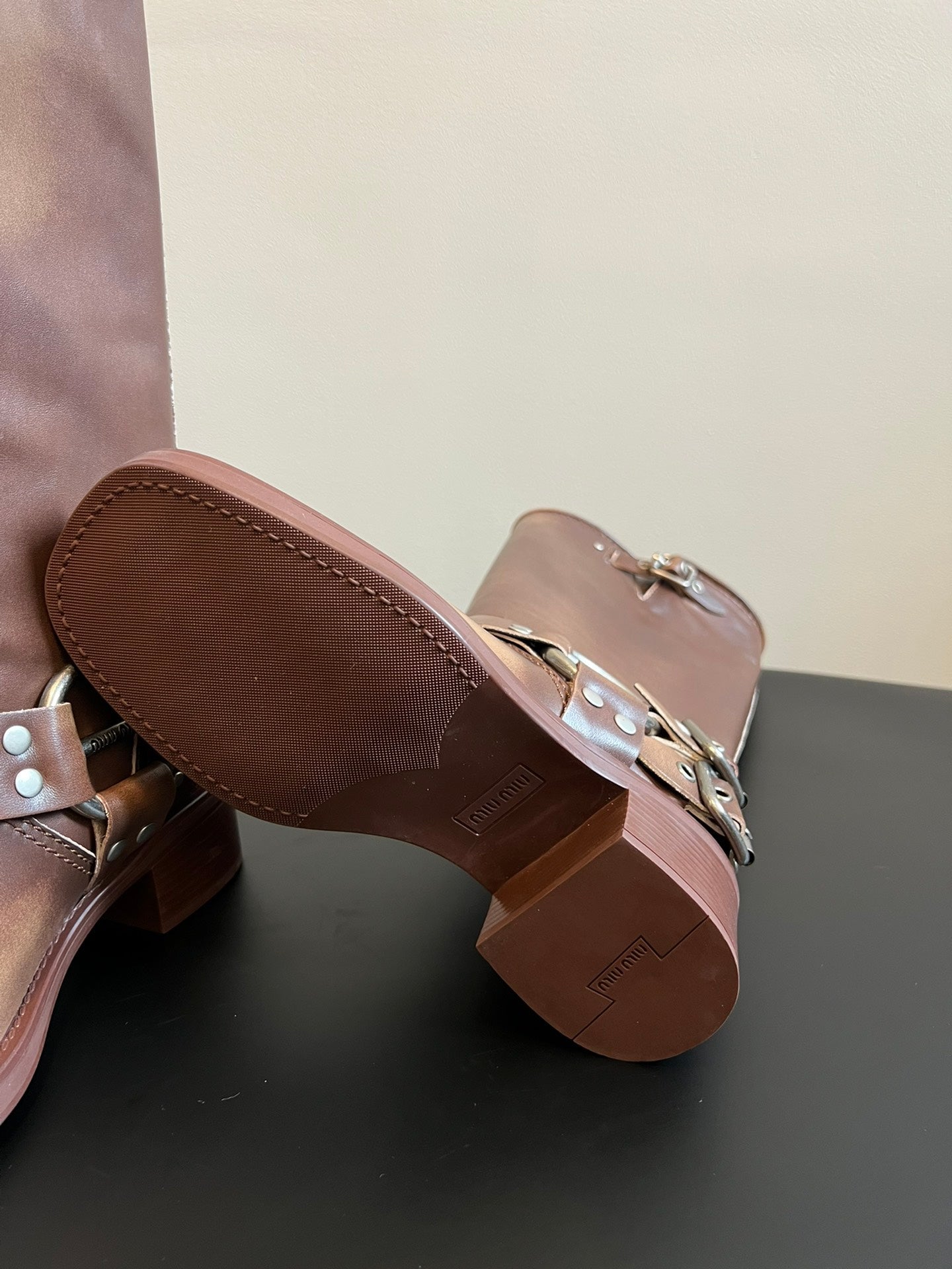 MIUMIU 26S KNEE-HIGH BOOTS IN BROWN CALFSKIN SILVER HARDWARE