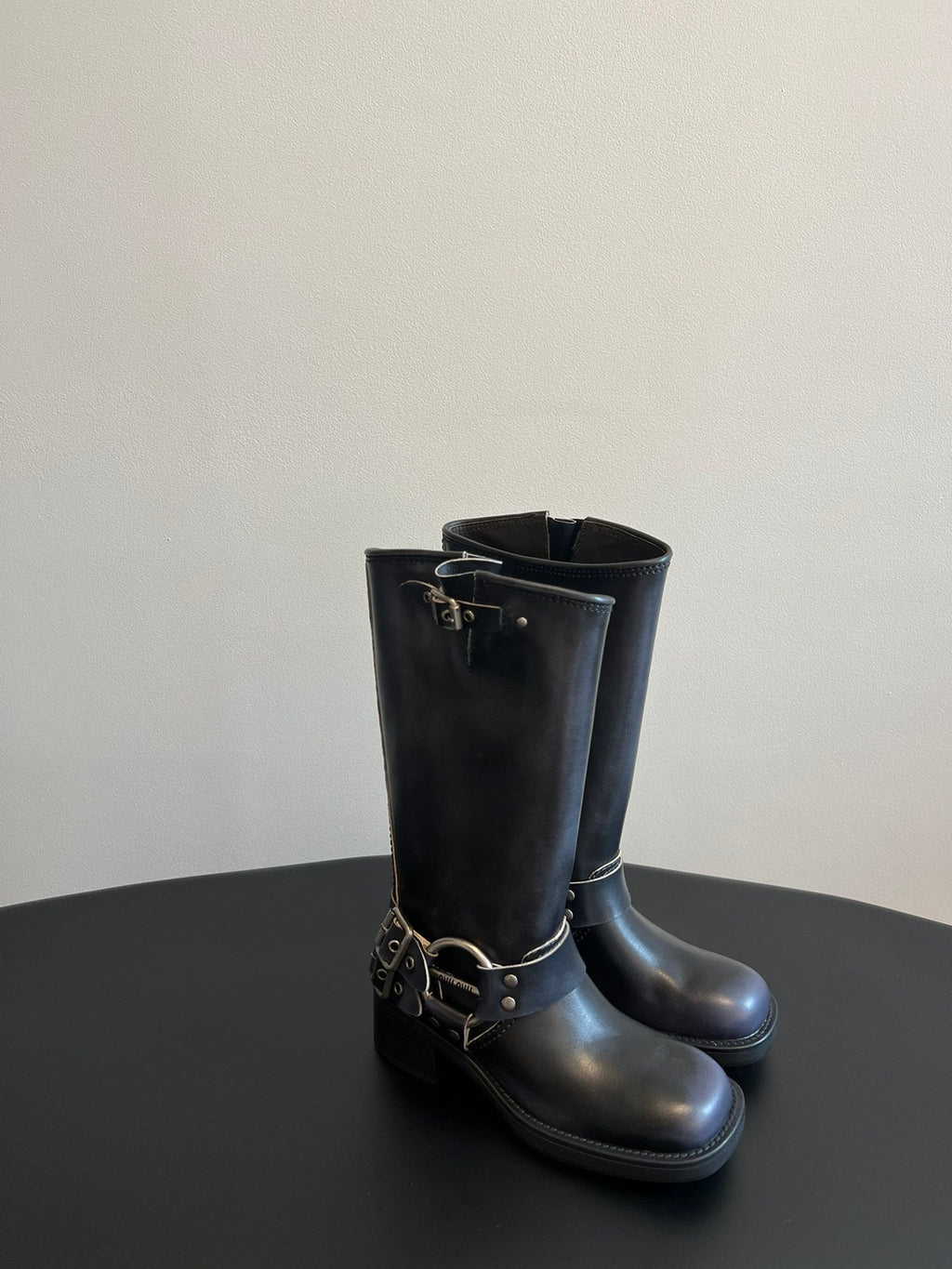 MIUMIU 26S KNEE-HIGH BOOTS IN BLACK CALFSKIN SILVER HARDWARE
