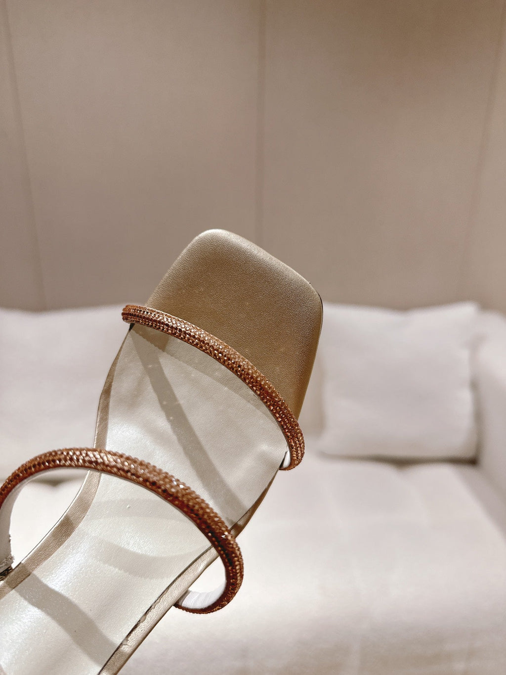 RENE CAOVILLA 26S SQUARE TOE ANKLE STRAP SANDALS 95 MM IN BEIGE LAMBSKIN