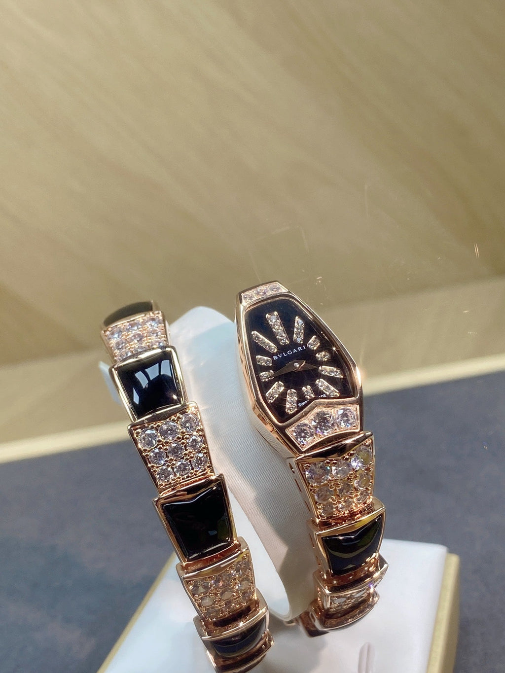 SERPENTI JEWELRY ROSE GOLD WITH DIAMOND CASE BLACK DIAL