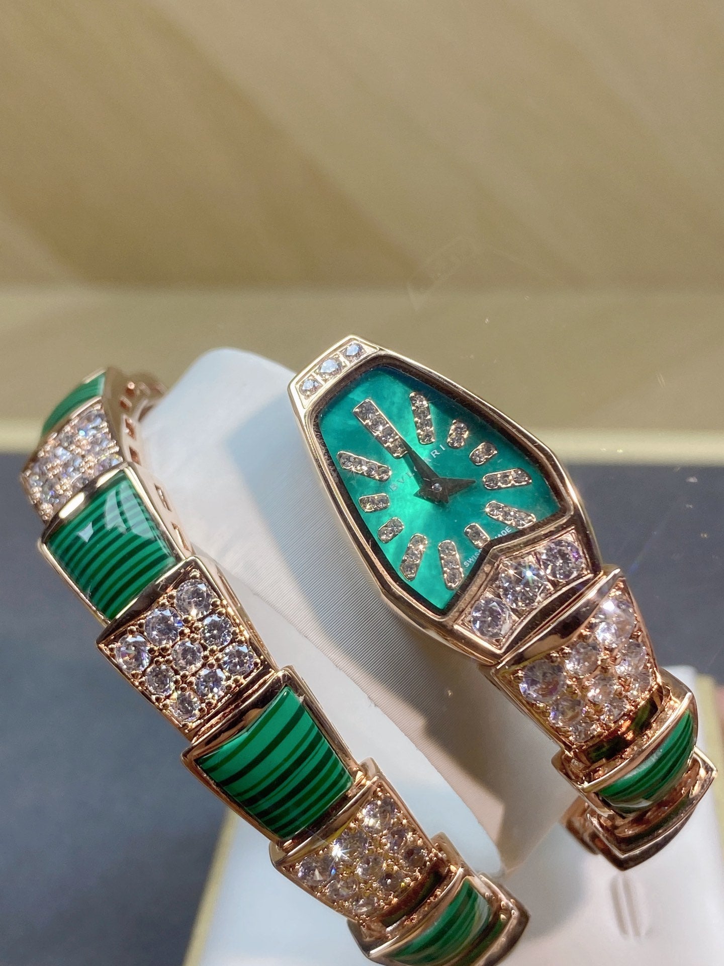 SERPENTI JEWELRY ROSE GOLD WITH DIAMOND CASE GREEN DIAL