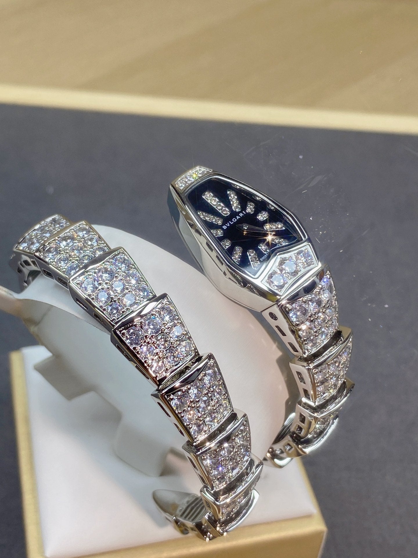 SERPENTI JEWELRY ALL WHITE GOLD WITH DIAMOND BLACK DIAL