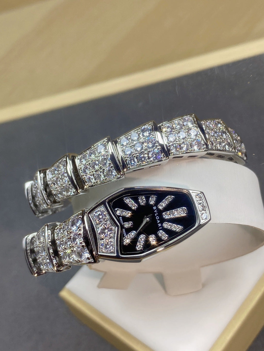 SERPENTI JEWELRY ALL WHITE GOLD WITH DIAMOND BLACK DIAL