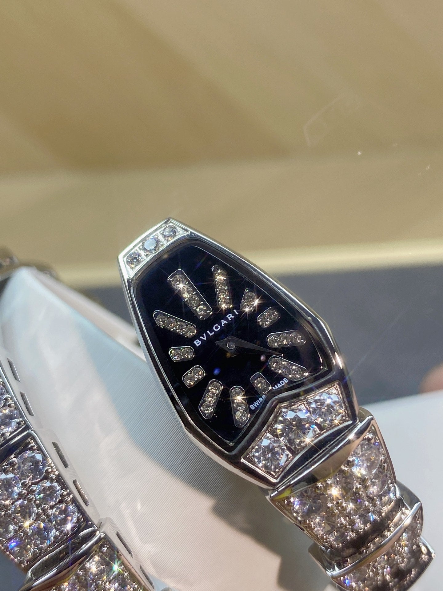 SERPENTI JEWELRY ALL WHITE GOLD WITH DIAMOND BLACK DIAL
