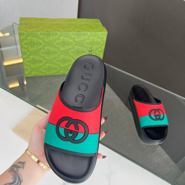 INTERLOCKING G SLIDE SANDAL IN BLACK MIX COLORFUL IMPORTED TPU