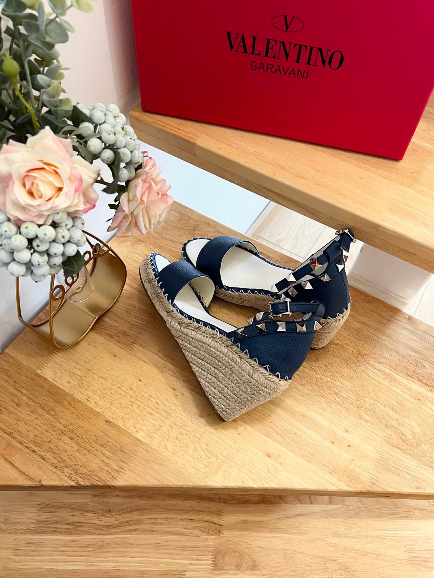 VALENTINO 26S WEDGE SANDALS IN DARK BLUE CALFSKIN