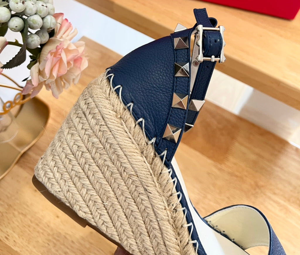 VALENTINO 26S WEDGE SANDALS IN DARK BLUE CALFSKIN