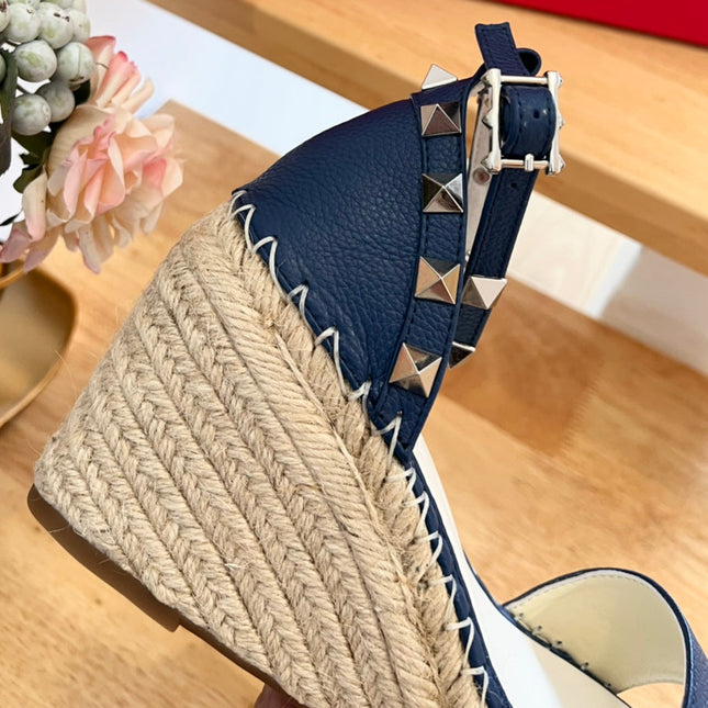 VALENTINO 26S WEDGE SANDALS IN DARK BLUE CALFSKIN