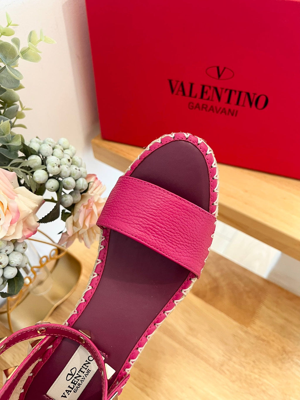 VALENTINO 26S WEDGE SANDALS IN DARK PINK CALFSKIN