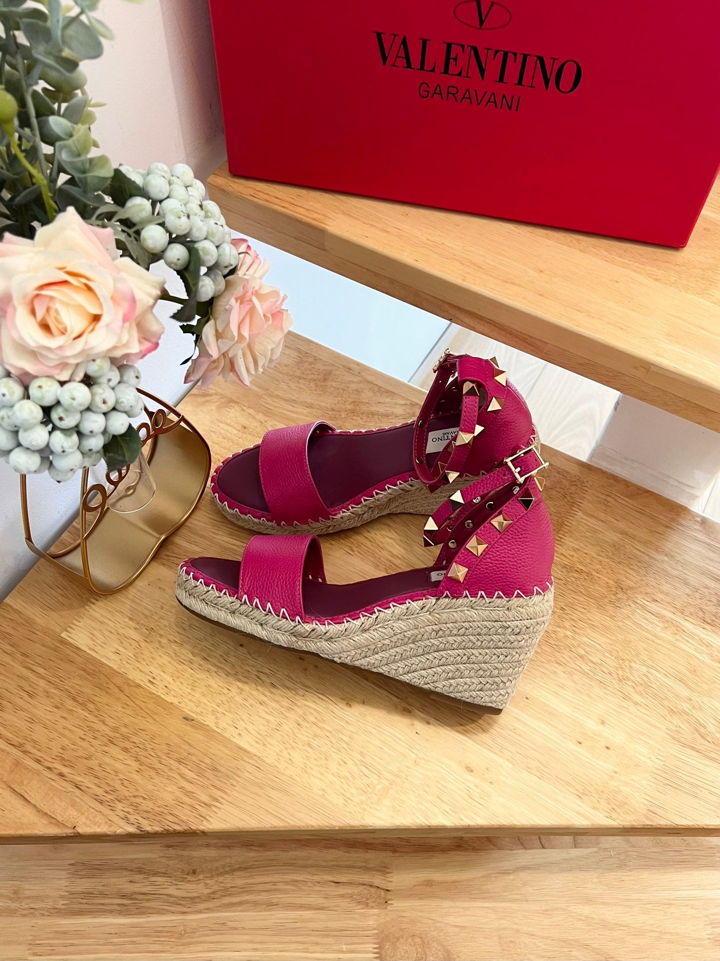 VALENTINO 26S WEDGE SANDALS IN DARK PINK CALFSKIN