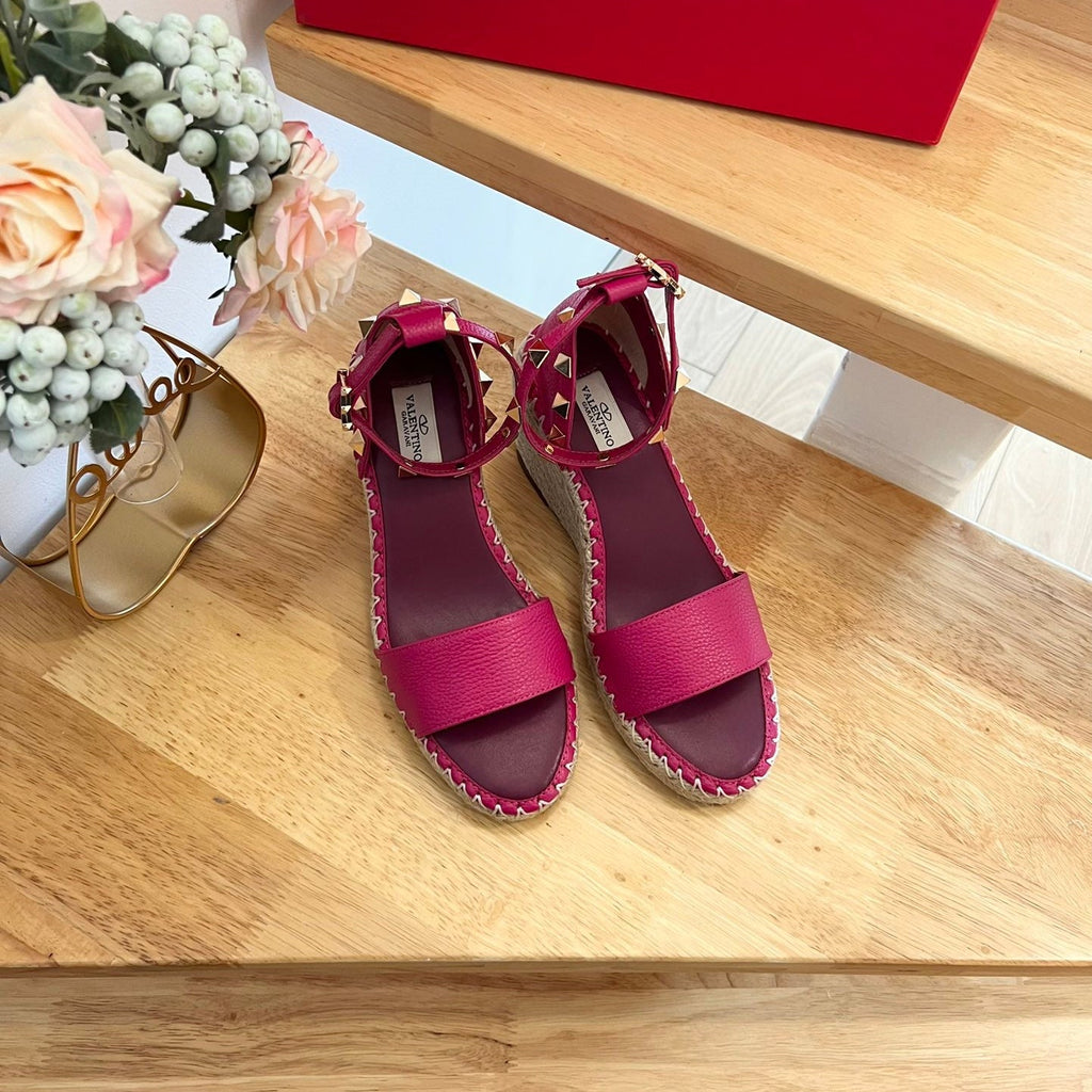 VALENTINO 26S WEDGE SANDALS IN DARK PINK CALFSKIN