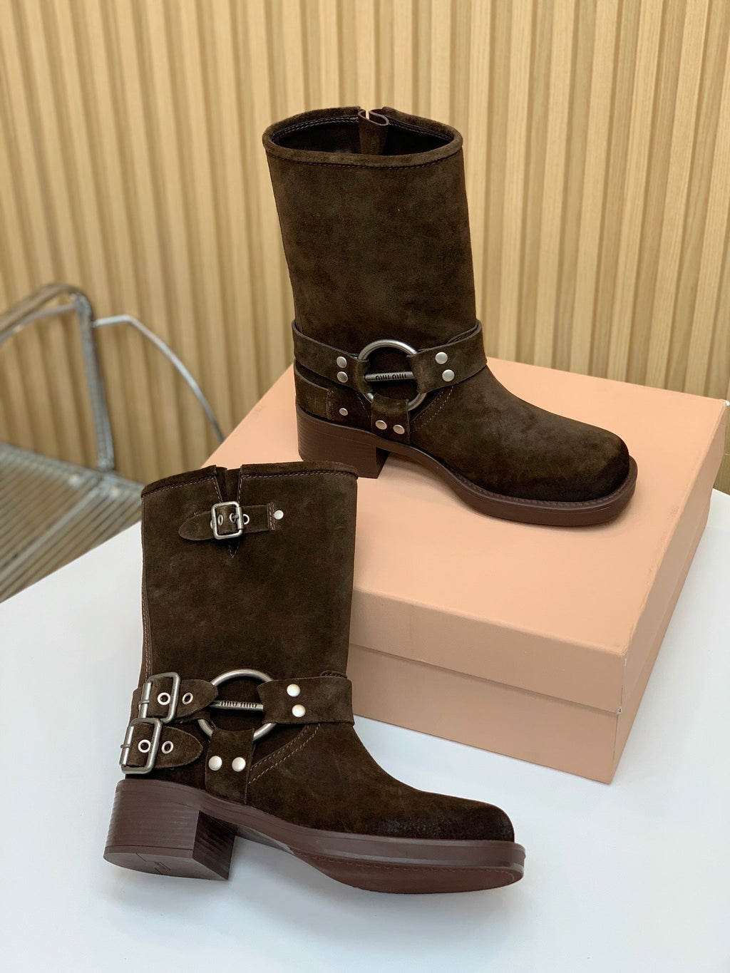 THICK-SOLED METAL BUCKLE BOOTS IN CHOCOLATE BROWN SUEDE