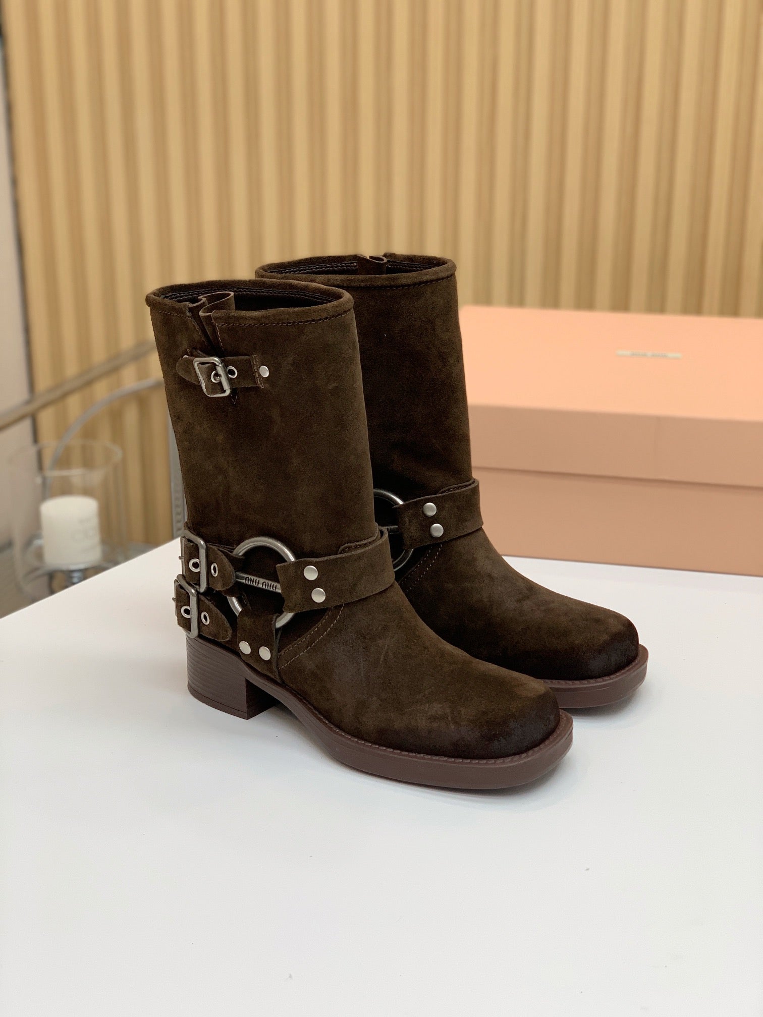 THICK-SOLED METAL BUCKLE BOOTS IN CHOCOLATE BROWN SUEDE