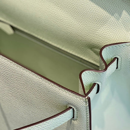 KELLY 25CM IN VERT FIZZ SWIFT CALFSKIN SILVER HARDWARE