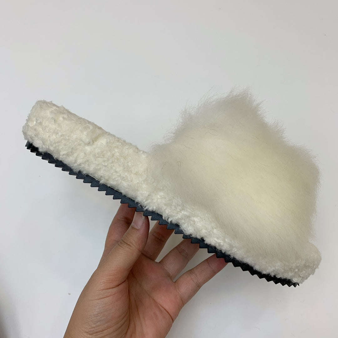 CELINE 26S SANDALS IN WHITE WOOL