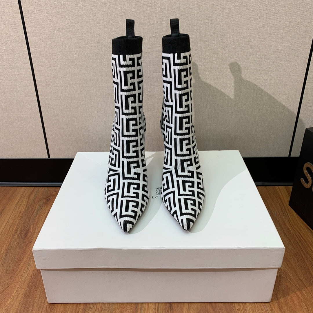 BALMAIN 26S BOOTS 95 MM IN BLACK AND WHITE FLYKNIT STYLE 6