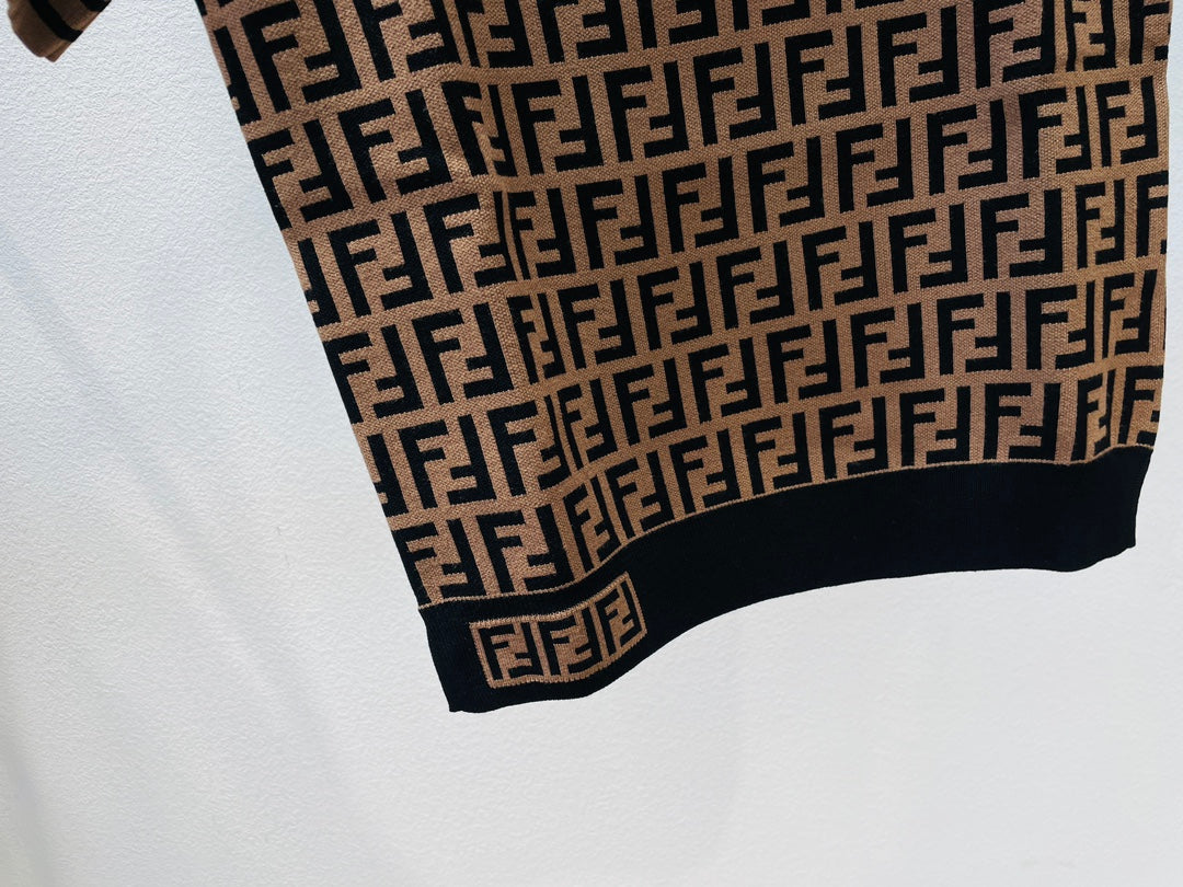 FENDI 26S SHORT SLEEVE KNIT T-SHIRT 126