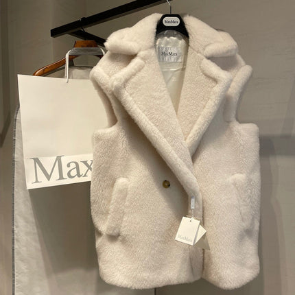 MAX MARA 25S SLEEVELESS TEDDY VEST 00550