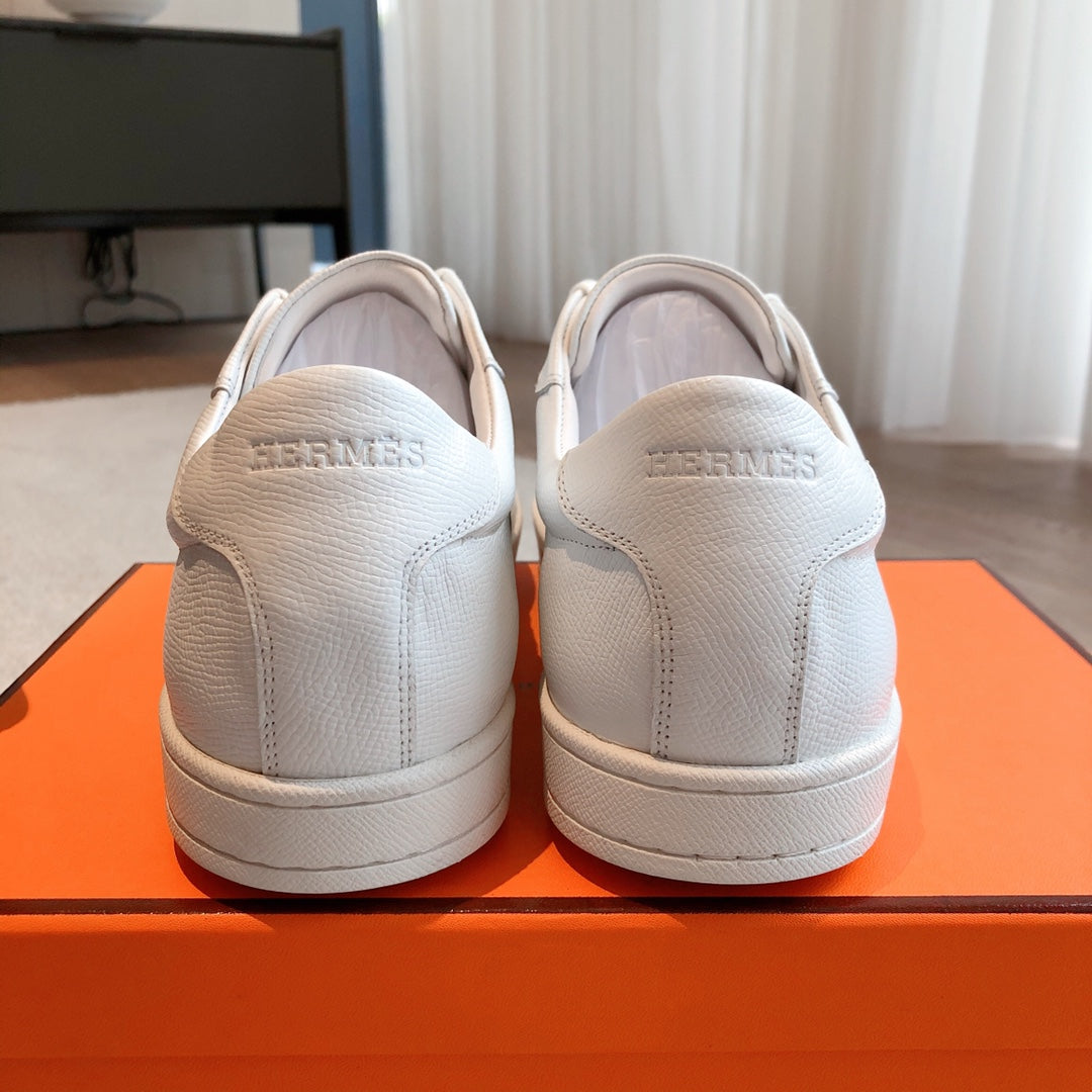 HM BOOMERANG SNEAKER WHITE AND AEGEAN CALFSKIN