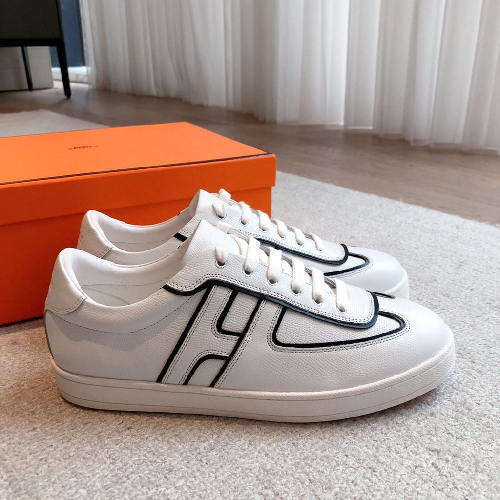 HM BOOMERANG SNEAKER BLACK AND WHITE CALFSKIN