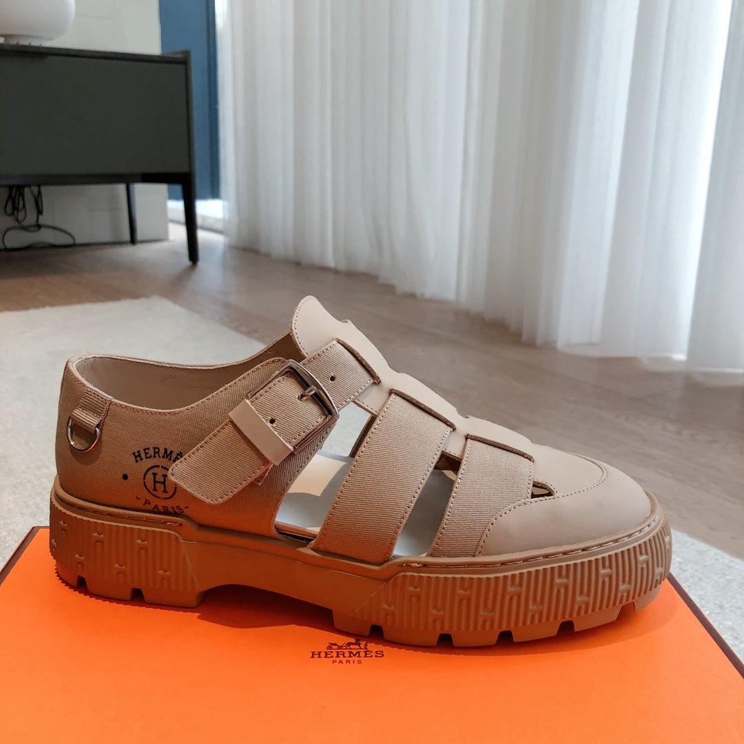 HM ITEM SANDAL ALMOND CALFSKIN AND DENIM