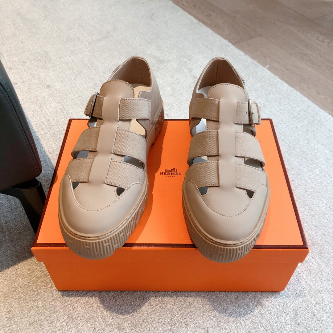 HM ITEM SANDAL ALMOND CALFSKIN AND DENIM