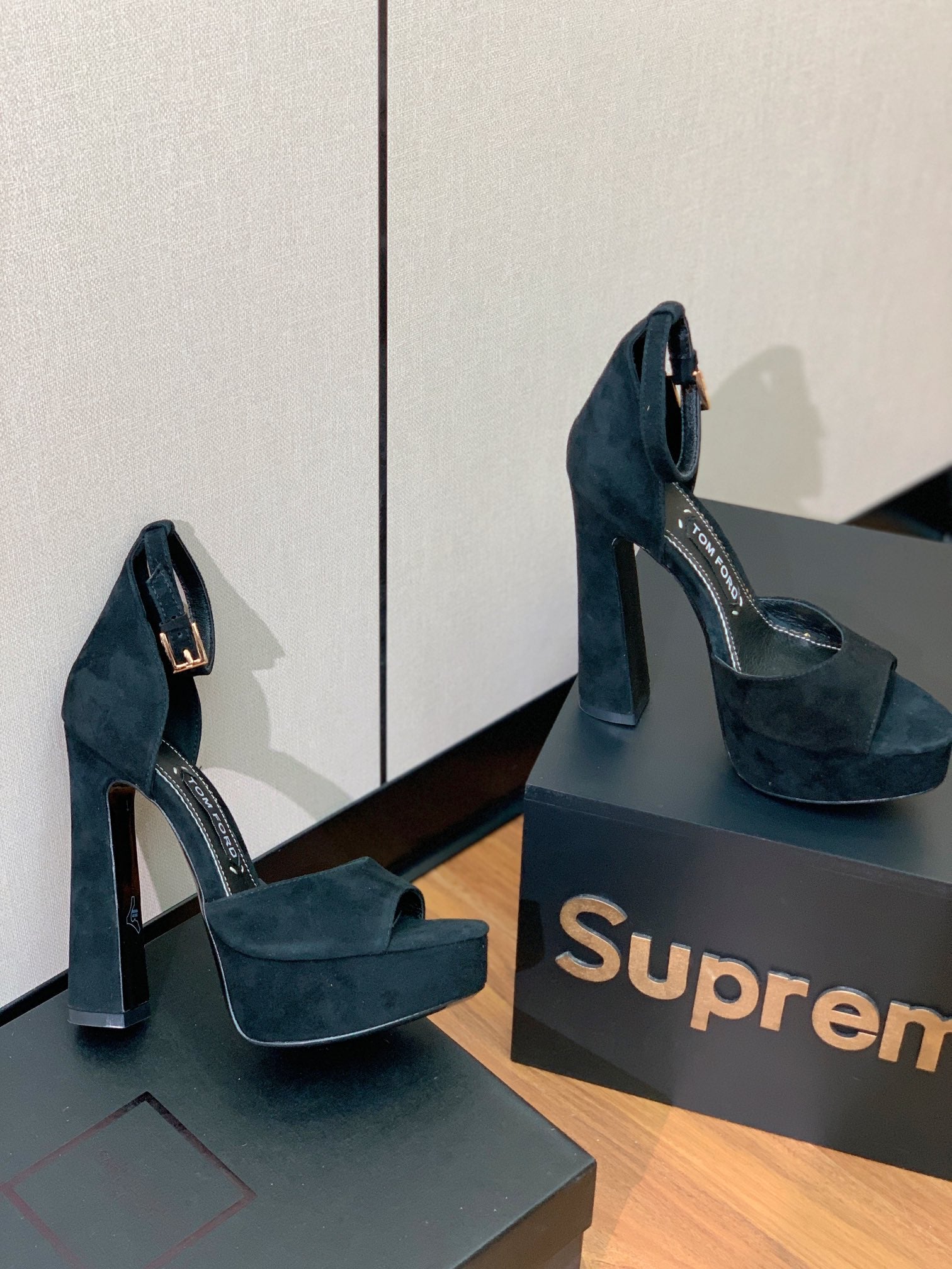 HIGH HEEL 14.5 CM SANDALS IN BLACK SUEDE