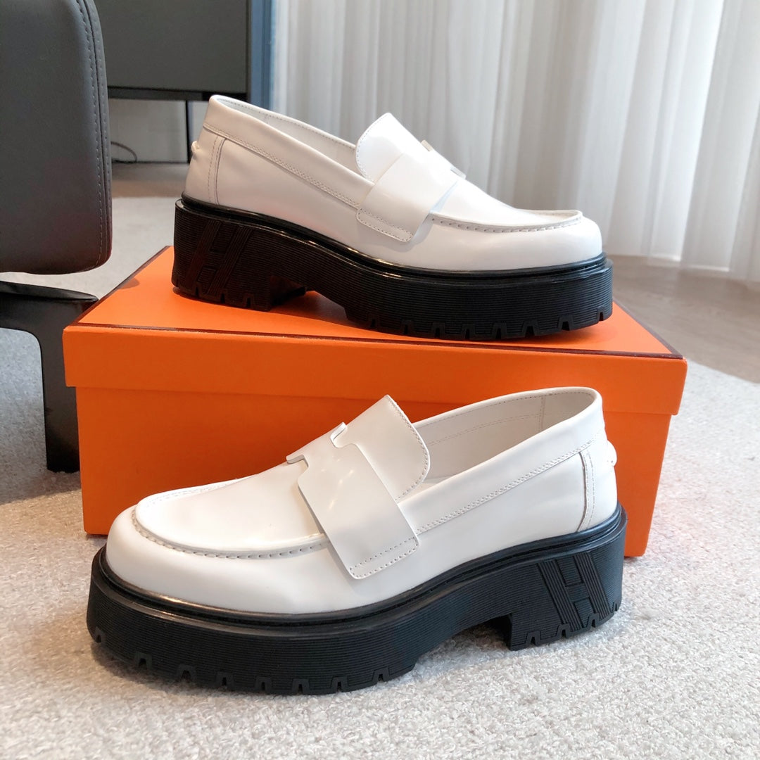 HM HITCH LOAFER WHITE CALFSKIN