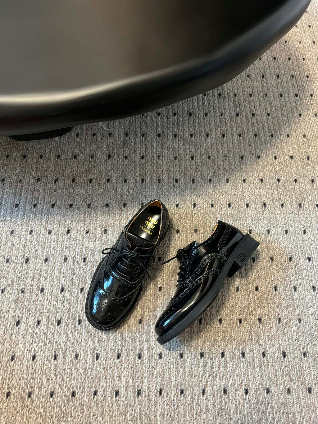 MIUMIU 26S LACE-UP BROGUE LOAFERS IN BLACK PATENT CALFSKIN